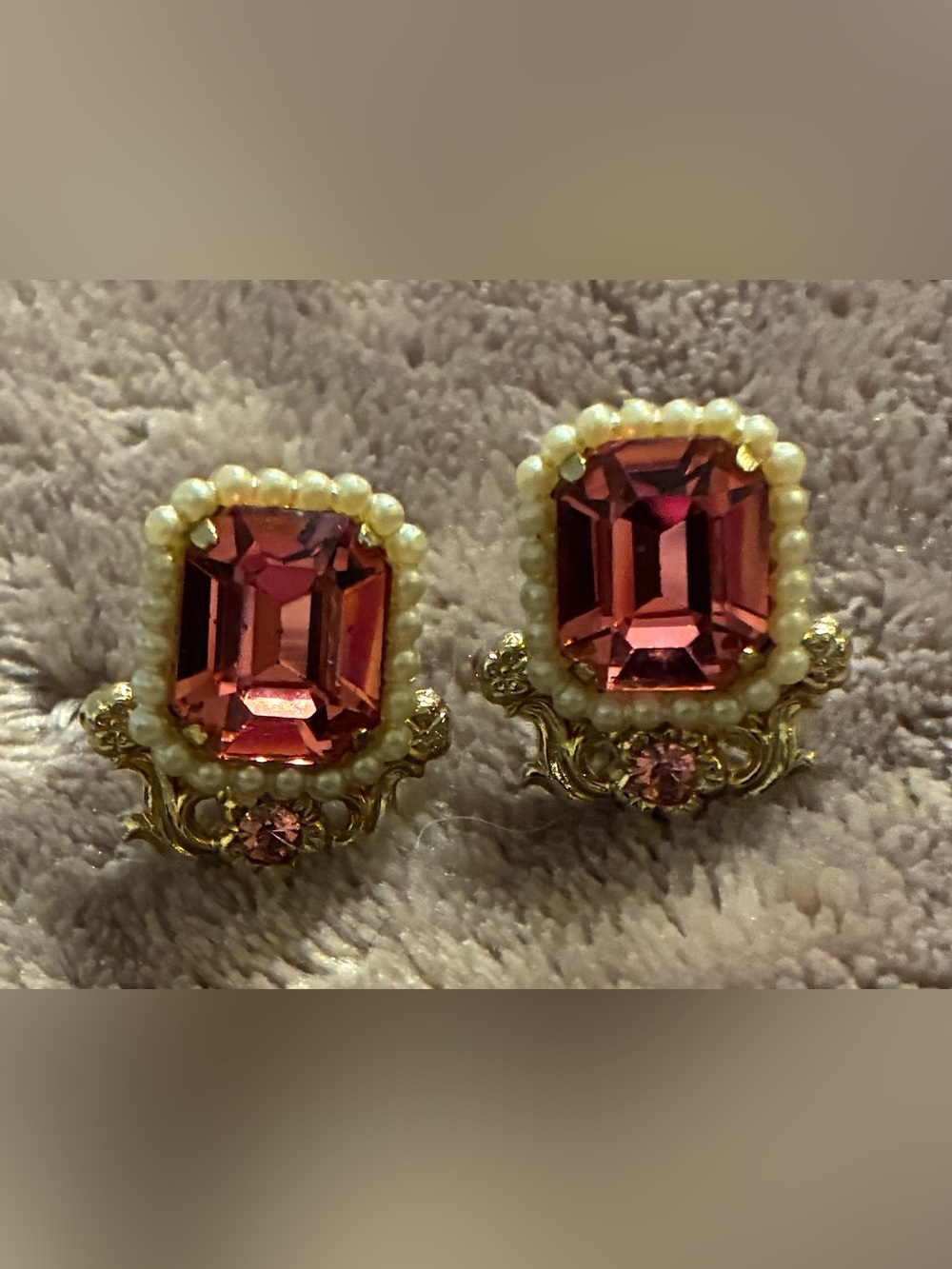 Coro Gold-Tone Pink Crystal and Pearl Screw On Back Earrings